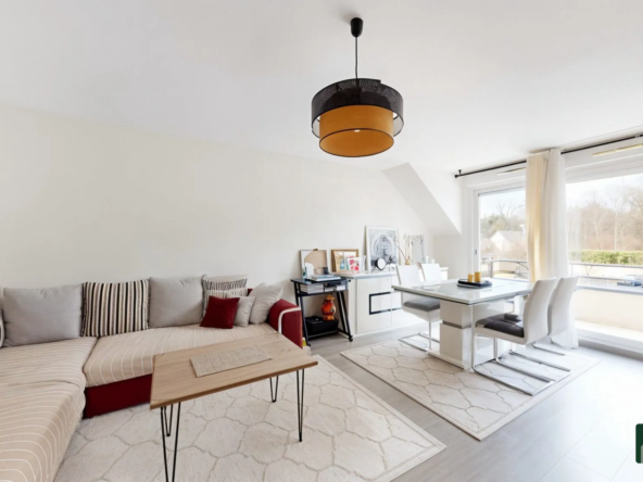 Appartement T2 lumineux avec balcon et stationnement à Léves (28300)