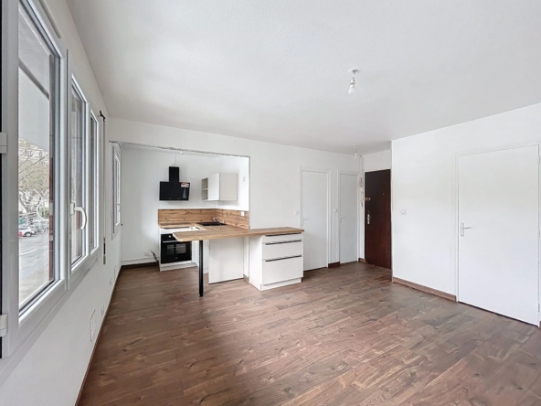 Appartement T2 rénové de 37 m² à Grenoble – Opportunité d'investissement