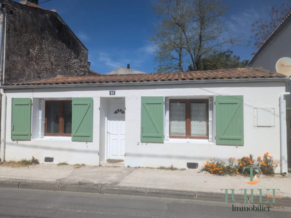 Charmante maison de bourg en hypercentre de Marennes - Prête à emménager