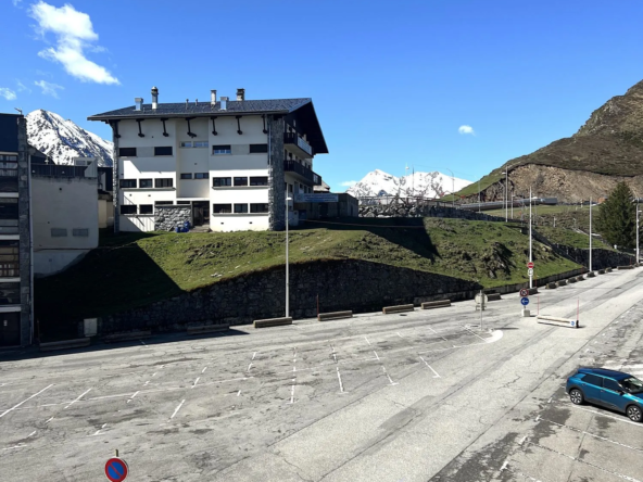 Salon/séjour Appartement Montagne rénové avec Balcon à Saint-Lary-Soulan