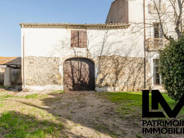 Ancien bâtiment agricole à rénover à Montblanc – Projet avec grand potentiel