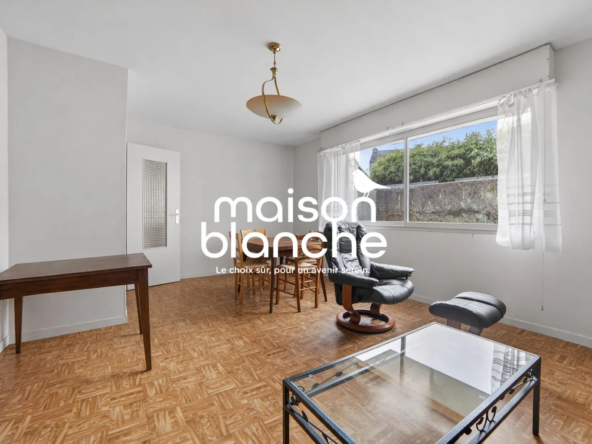 Appartement T2 à vendre à Parthenay - Lumineux et sécurisé, idéal pour investissement ou première acquisition