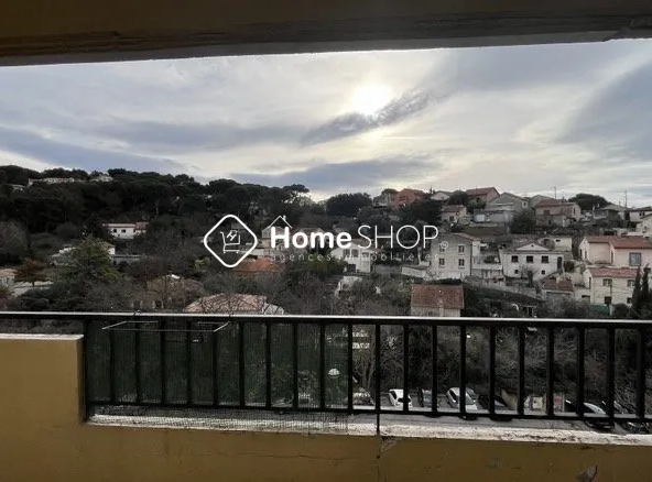 Appartement T3 à vendre à Septèmes-les-Vallons avec balcon, vue collines, proche commodités