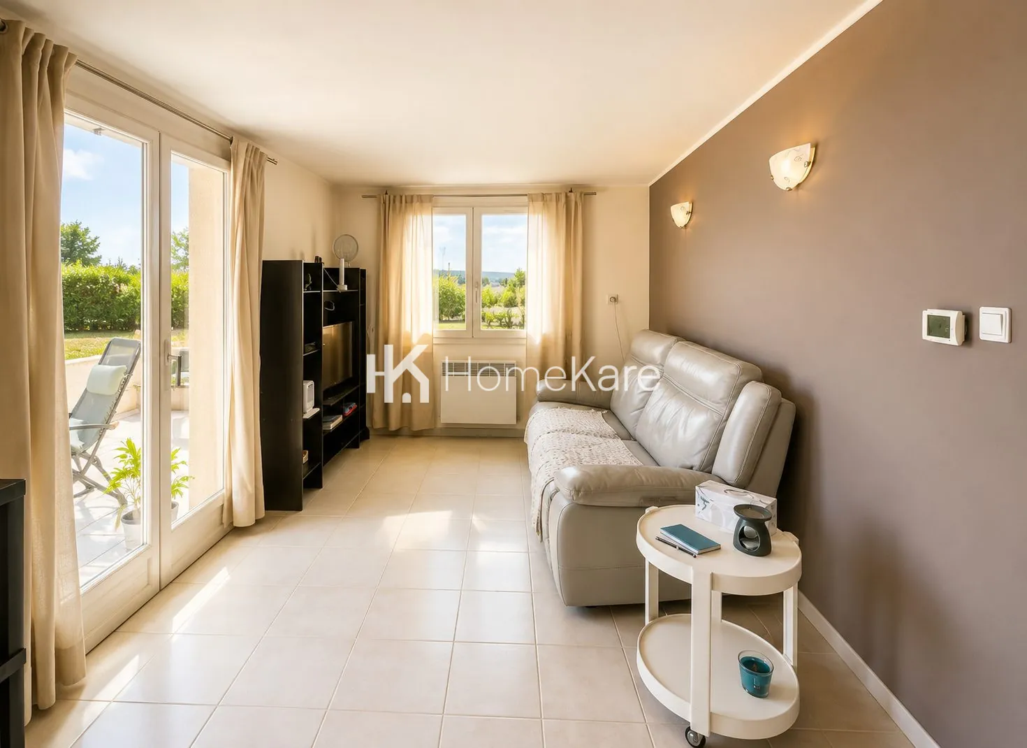 Maison avec deux logements, piscine et vue panoramique à Saint-Marcet 