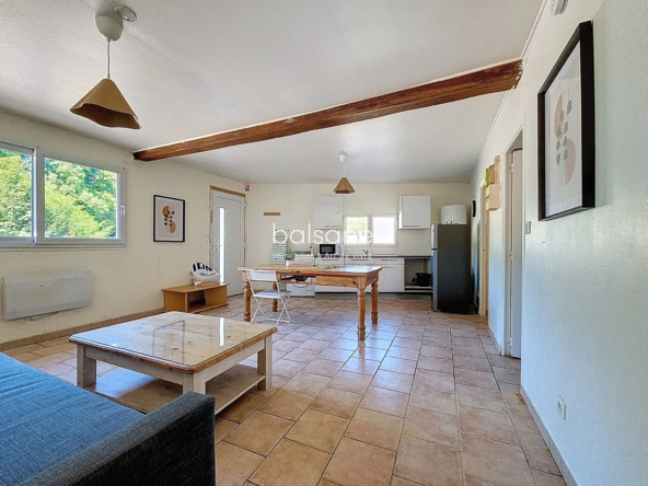 Appartement de 53 m² avec accès privé à Radepont - Investissement ou résidence