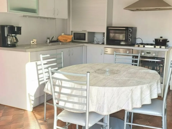 Maison à vendre à Mouzon - 3 chambres, potentiel de rénovation, 104 m²