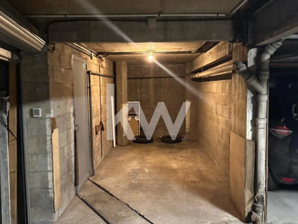 Place de parking sécurisée à vendre dans le 16ème arrondissement de Paris