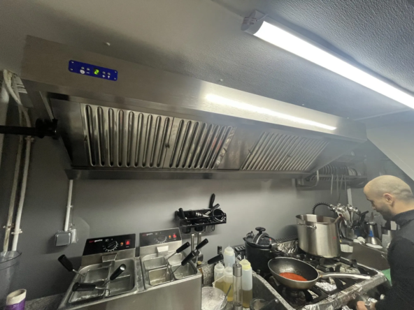 Fonds de commerce de restaurant à vendre dans le 11e, quartier attractif