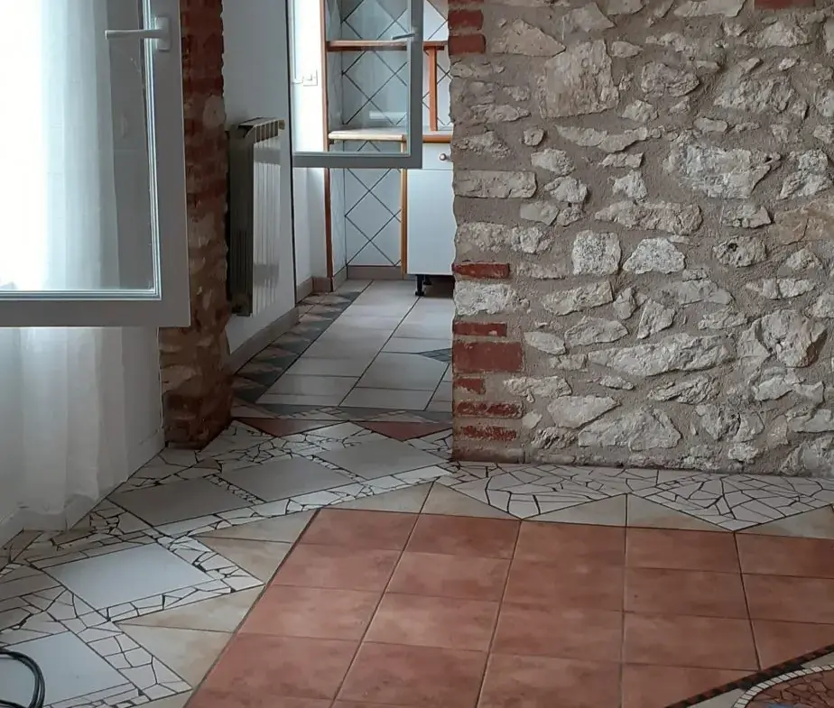 duplex rénové avec vue campagne à Cagnac-les-Mines – 97,5 m² 