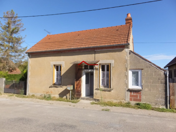 Charmante maison de village à rénover à Saint-Léopardin-d'Augy - 65 m²