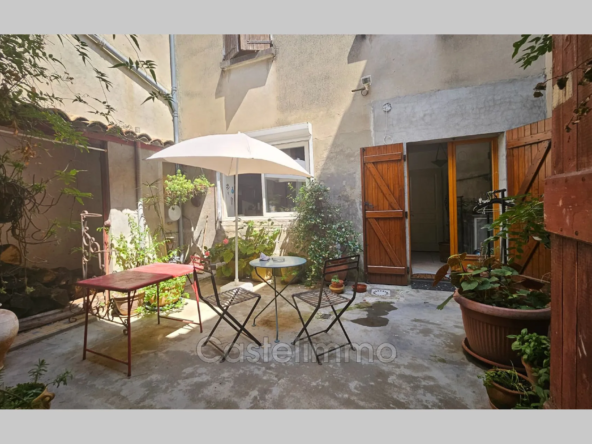 Maison de charme à Castelsarrasin avec dépendance et piscine couverte