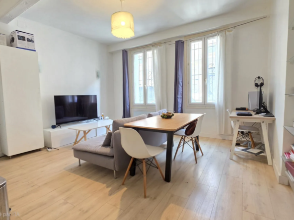 Appartement T2 lumineux de 34,69 m² à Bordeaux Saint-Nicolas, proche tramway et commerces
