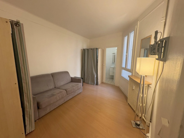 A vendre appartement 2 pièces à Montreuil limite Vincennes - 29m²