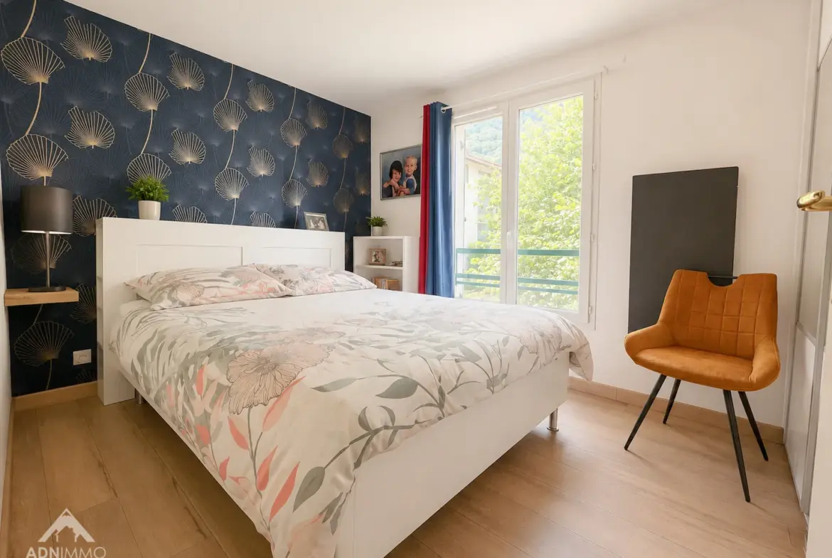 Appartement 3 pièces de 63 m² à Collonges avec parking et cave
