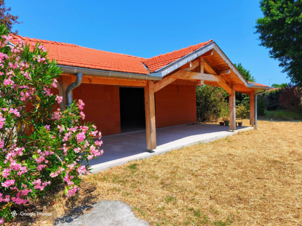 Opportunité rare à Biscarrosse Bourg : terrain constructible avec travaux en cours