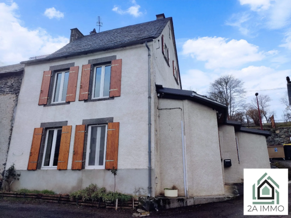 Maison de village à Saint-Pierre-Roche de 115 m² à rénover