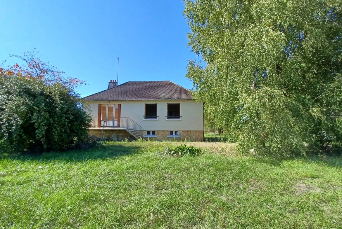 Maison à rénover proche Contres et Blois avec jardin spacieux 