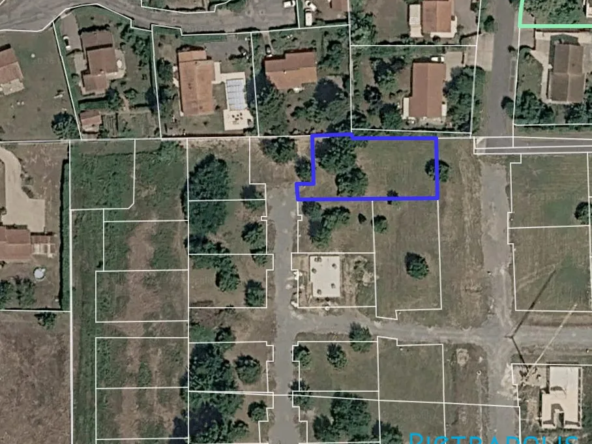 Terrain à bâtir de 661 m² à Saint-Georges-de-Reneins – Libre constructeur