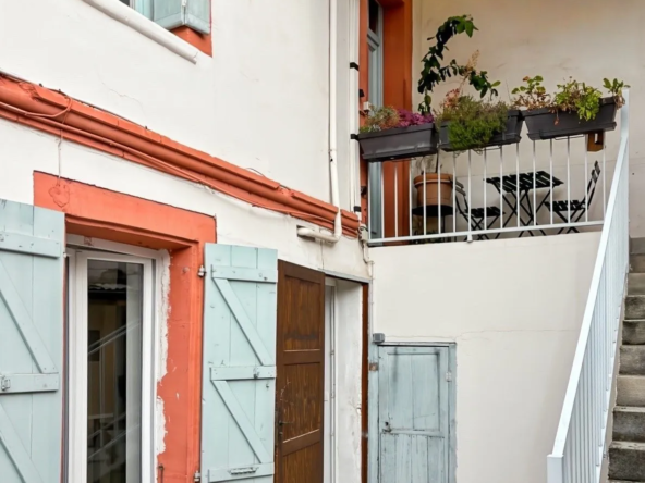 Studio de 23 m² à Toulouse Guilheméry avec terrasse et emplacement idéal