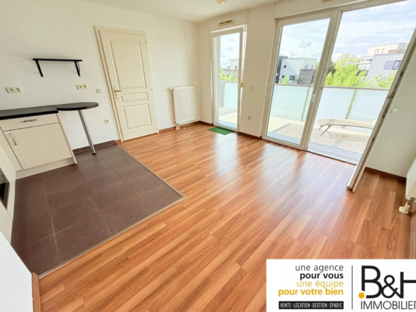 Appartement T2 avec terrasse de 12 m² et parking à Strasbourg