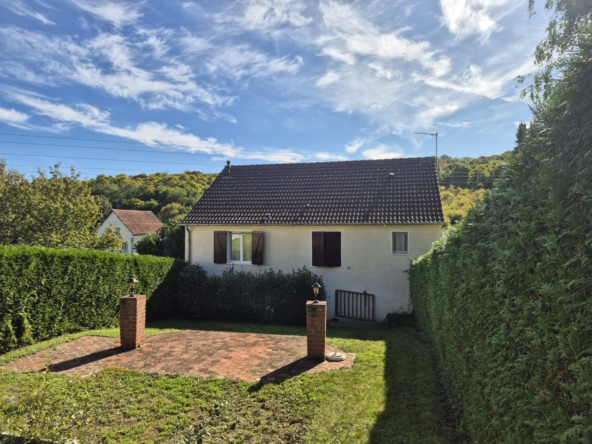 Maison à proximité de Sens avec 3 chambres et sous-sol complet