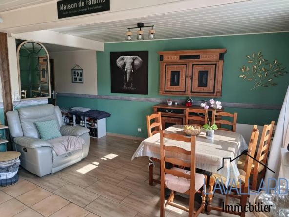 Maison de campagne semi plain-pied de 119 m² à Gueschart, proche commodités