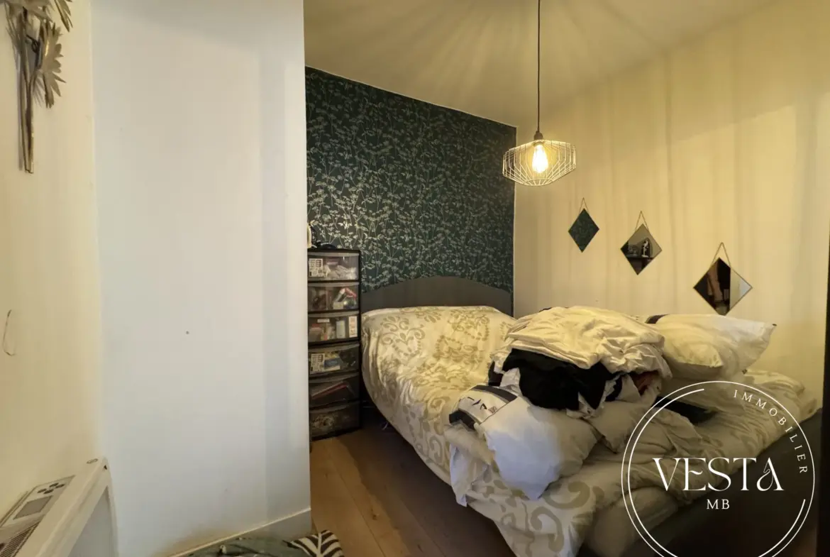 Appartement T2 de 32 m² à Dijon rue Saumaise - Chauffage individuel au gaz 