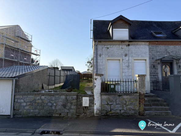 Maison à vendre à Glageon avec potentiel pour investisseurs