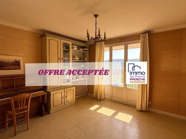 Appartement T4 à Privas avec garage et cave - Opportunité investissement