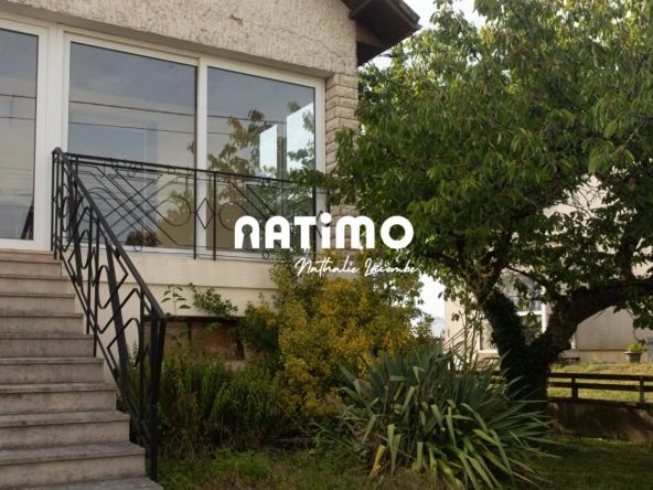 Maison individuelle à Venarey-les-Laumes avec potentiel d'extension et jardin arboré