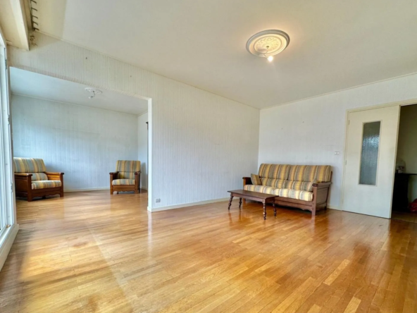 À vendre appartement T4 de 98 m² à Clermont-Ferrand dans le quartier des Salins