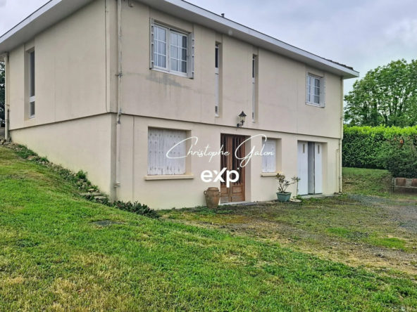 Maison à rénover de 150 m² avec grand terrain à Le Dorat