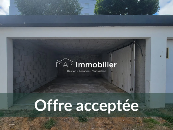 Garage fermé de 27 m² à Lanester proche rue Jean-Jaurès