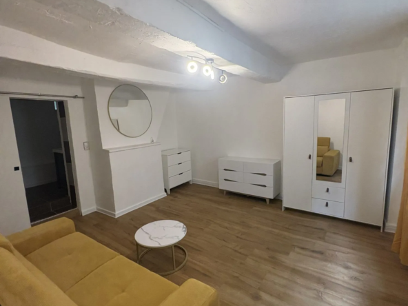 Studio meublé à vendre à Dieppe – 35 m² en rez-de-chaussée