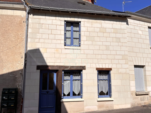 Maison de village rénovée avec jardin et dépendance à Sepmes