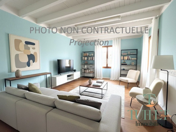 Charmante maison en pierre avec cour intérieure à Arvert