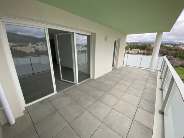 Appartement T2 lumineux à vendre à Marseille 13012 - Résidence moderne avec parking sécurisé