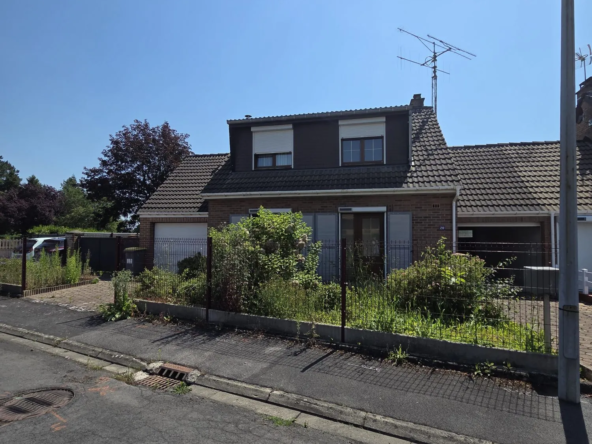 Maison individuelle rénovée avec 3 chambres à Berlaimont - Calme et luminosité