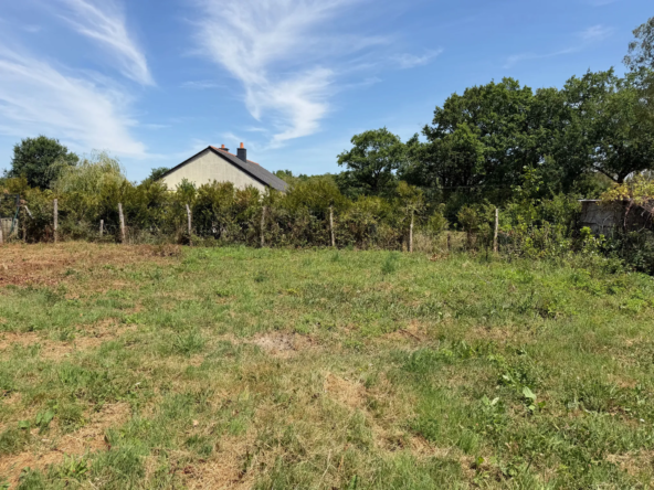 Terrain à bâtir de 500 m² en plein centre d'Héric - Opportunité rare