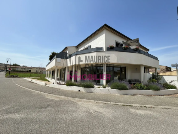 Local commercial neuf à vendre à Velleron - Emplacement privilégié avec vitrine