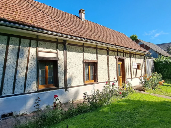 Maison de Campagne à Gamaches avec Garage et Terrain Arboré