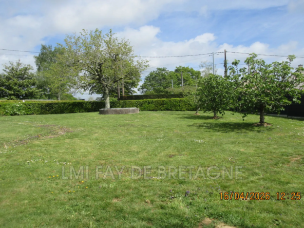 Terrain constructible de 508 m² à Treillières, non viabilisé, idéal pour votre projet