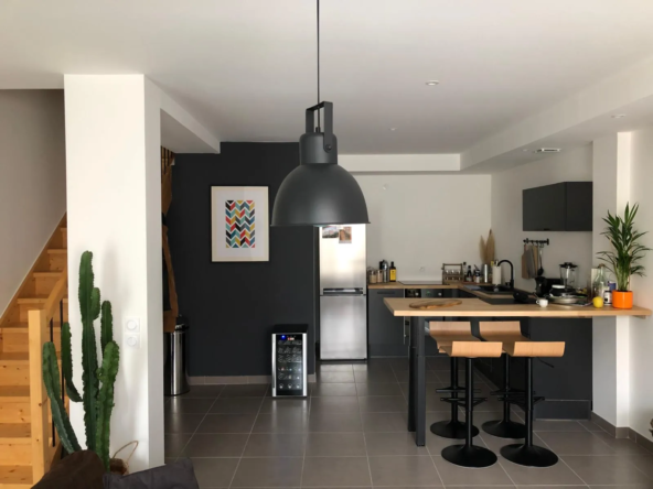 Appartement avec terrasse et garage à Vauvert – Résidence sécurisée
