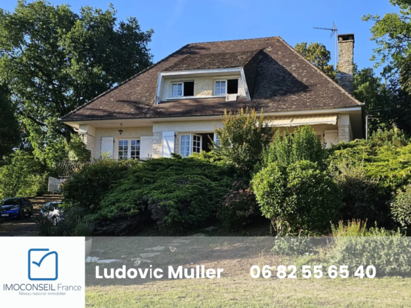 Maison en pierre avec piscine et grand terrain à Pinsac, Vallée Dordogne