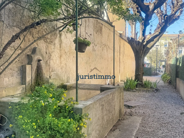 Maison à Malaucène avec jardin privé et stationnement, proche commodités