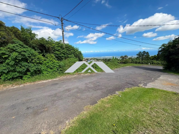 Terrains constructibles de 512 m² au Tampon, secteur 17ème Km, proche commodités