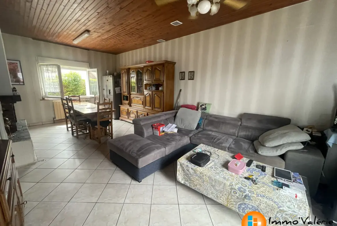Maison de cité mitoyenne à rafraîchir à Nomexy - Quartier calme 