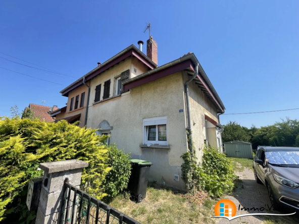 Maison de cité mitoyenne à rafraîchir à Nomexy - Quartier calme