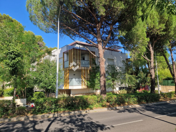 T1 avec terrasse couverte dans résidence récente à Montpellier