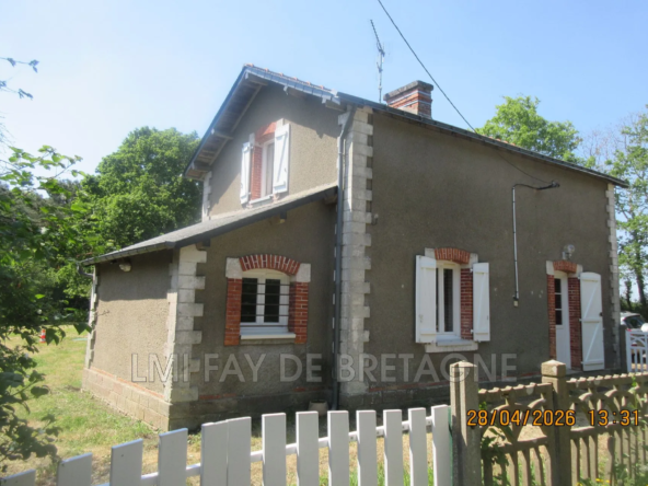 Achat maison de village à Fay-de-Bretagne - 60 m² avec dépendance et terrain clôturé